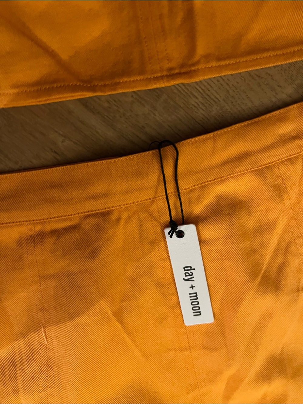 NWT boutique top and skirt - Picture 3 of 6
